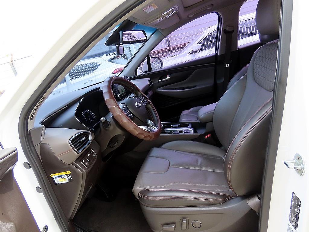 HYUNDAI Santa Fe - Vista 5