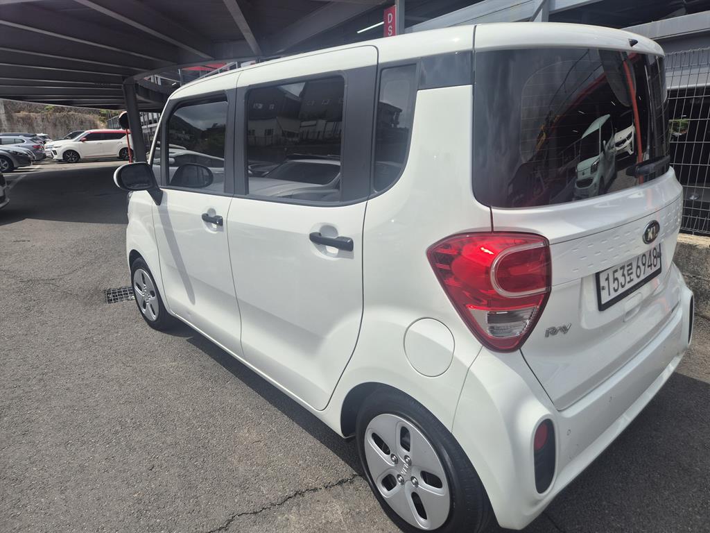 KIA Ray - Vista 4