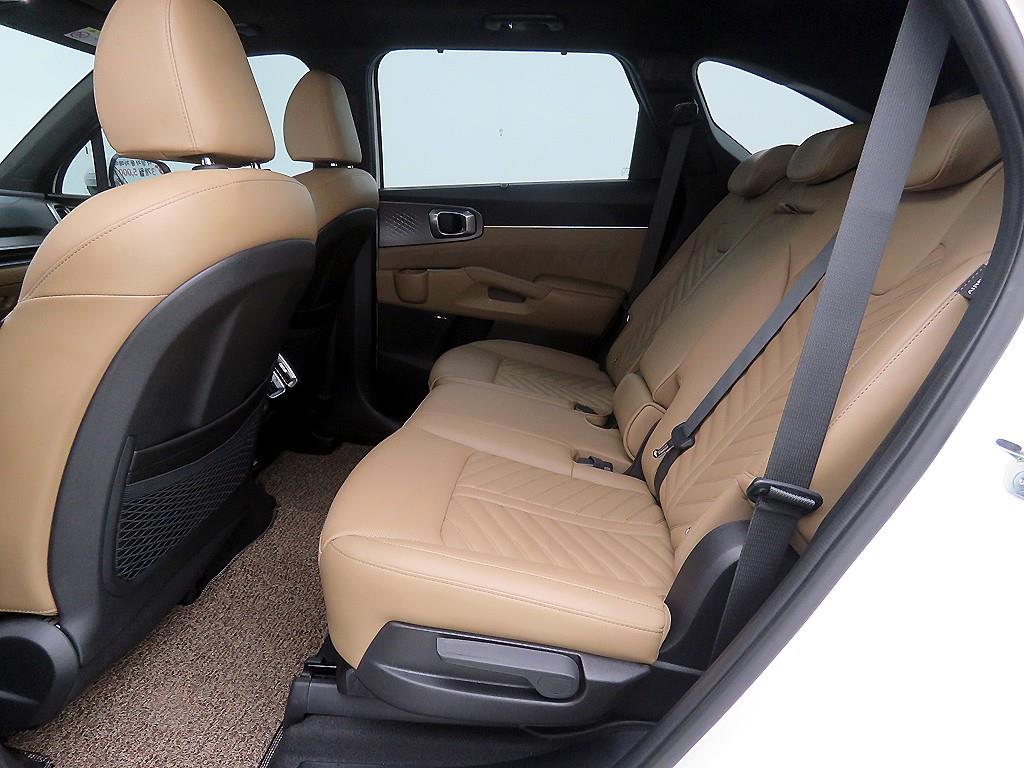 KIA Sorento - Vista 6