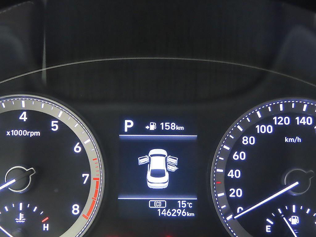 HYUNDAI Grandeur - Vista 11