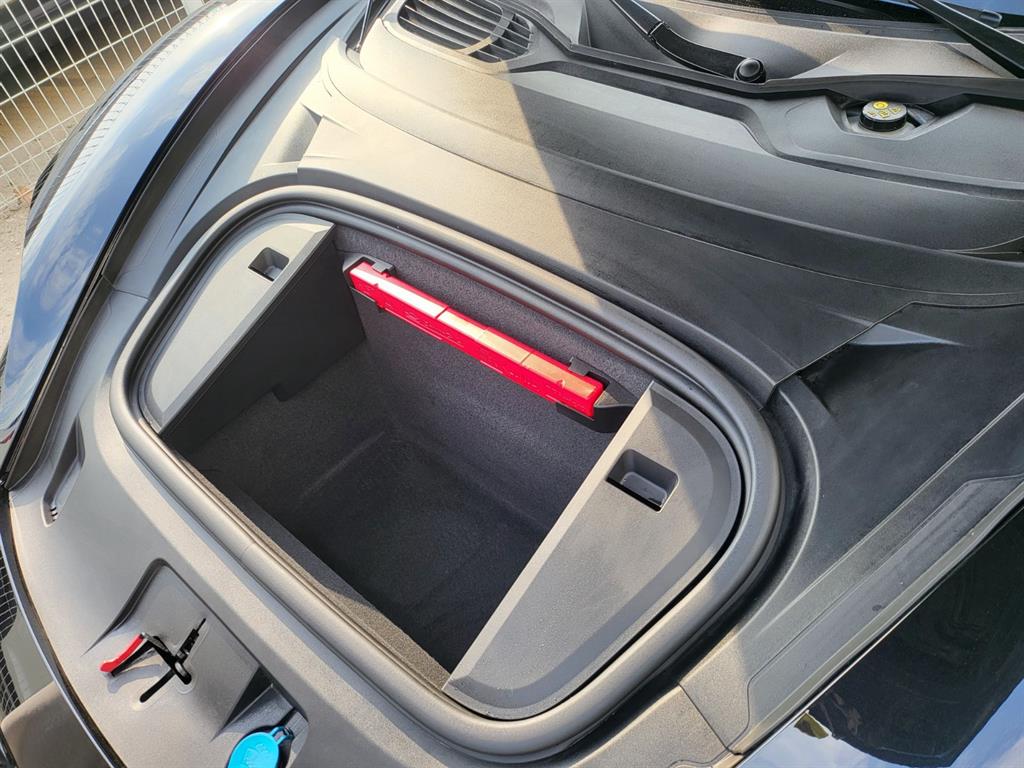 Porsche Taycan 2022 Negro - Importación desde Corea - HF Imports Iquique - Foto 19
