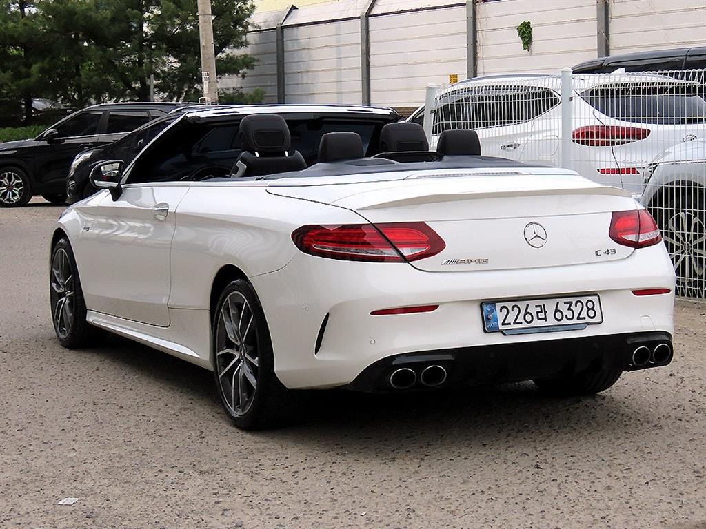 Mercedes Benz C Class - Vista 7