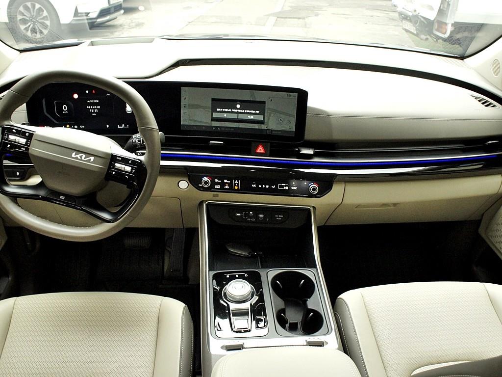 KIA Carnival - Vista 9