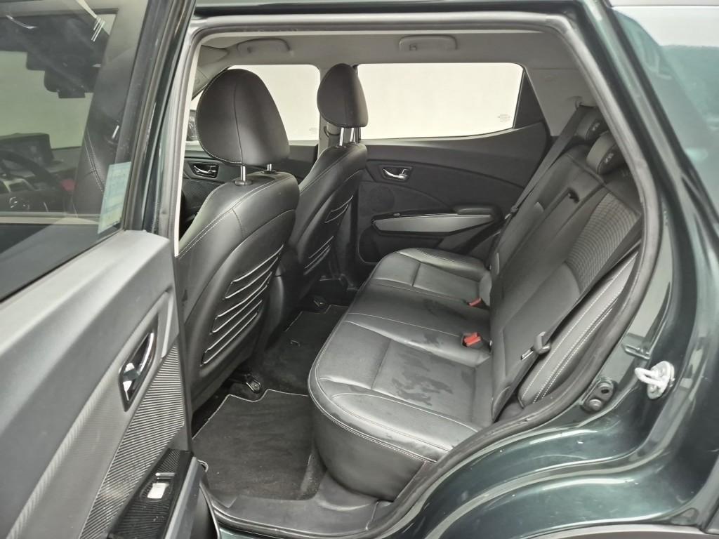 Ssangyong Tivoli 2018 Verde - Importación desde Corea - HF Imports Iquique - Foto 13