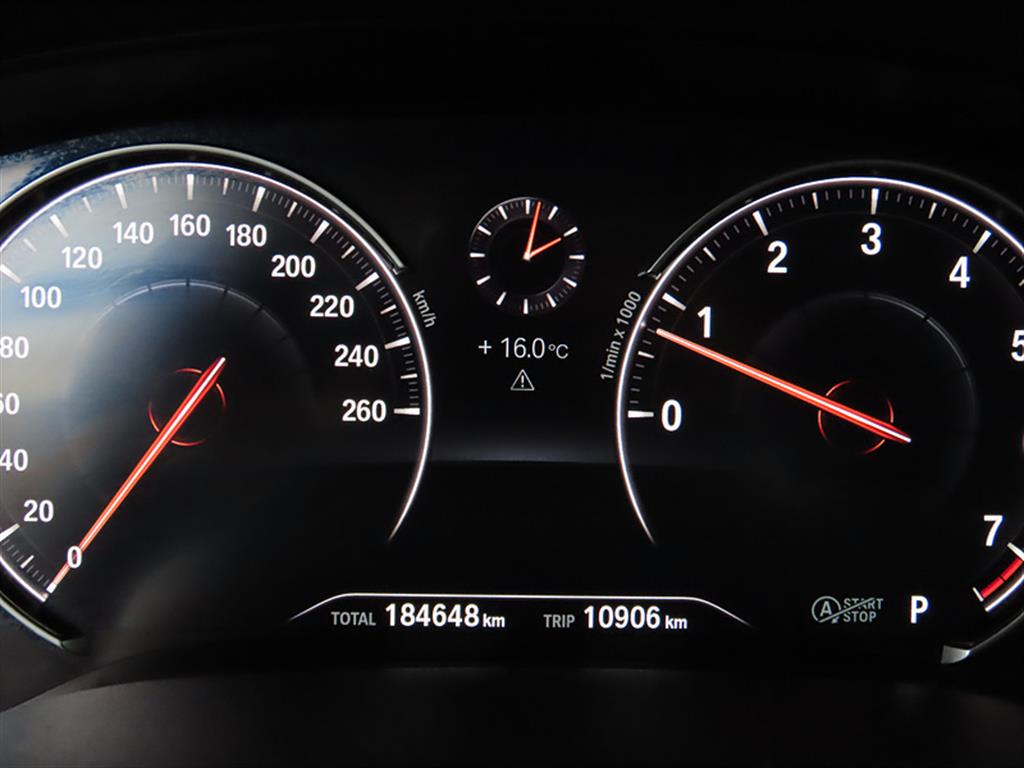 BMW 5 Series - Vista 8