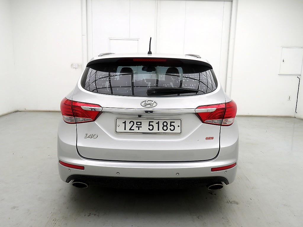 HYUNDAI i40 - Vista 3