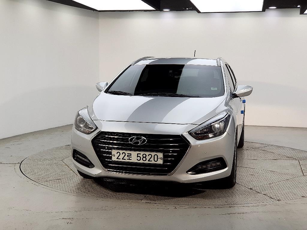 HYUNDAI i40 - Vista 2