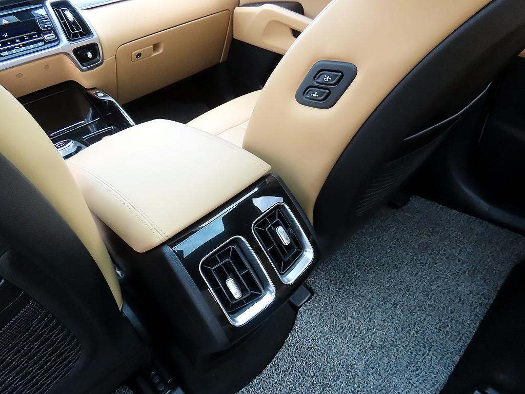 KIA Sorento 2022 Blanco - Importación desde Corea - HF Imports Iquique - Foto 14