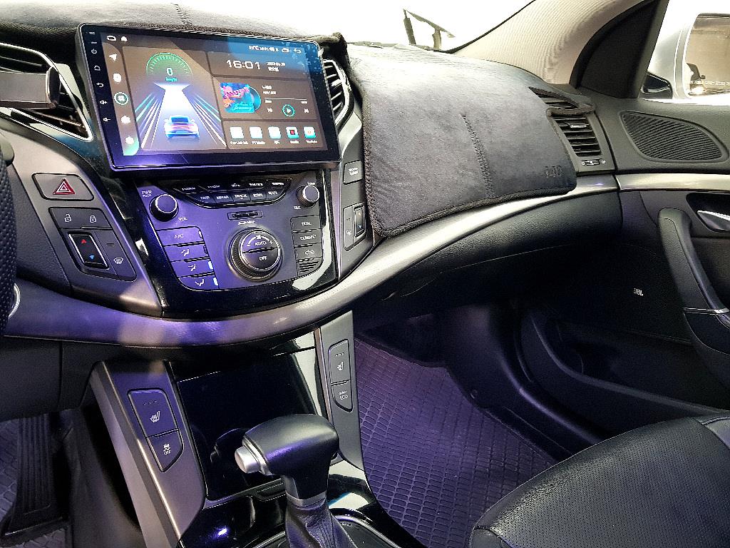 HYUNDAI i40 - Vista 10