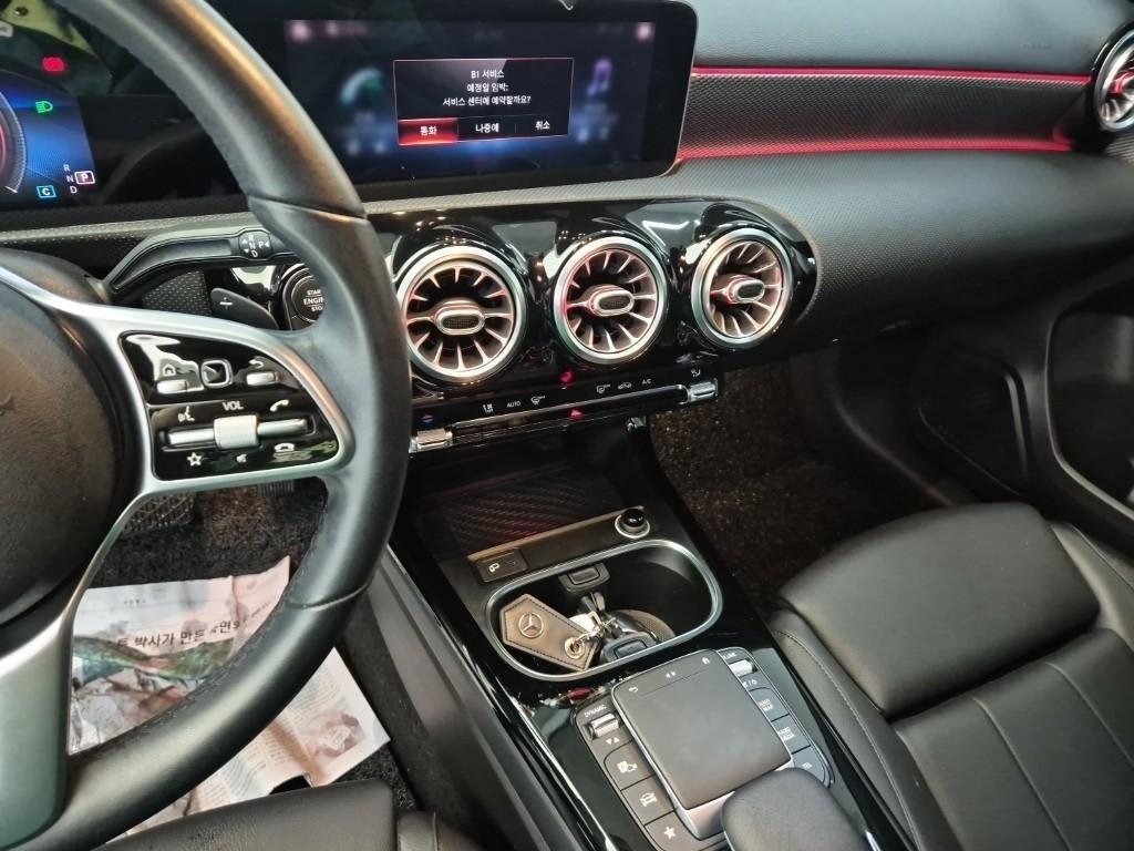 Mercedes Benz A Class - Vista 12