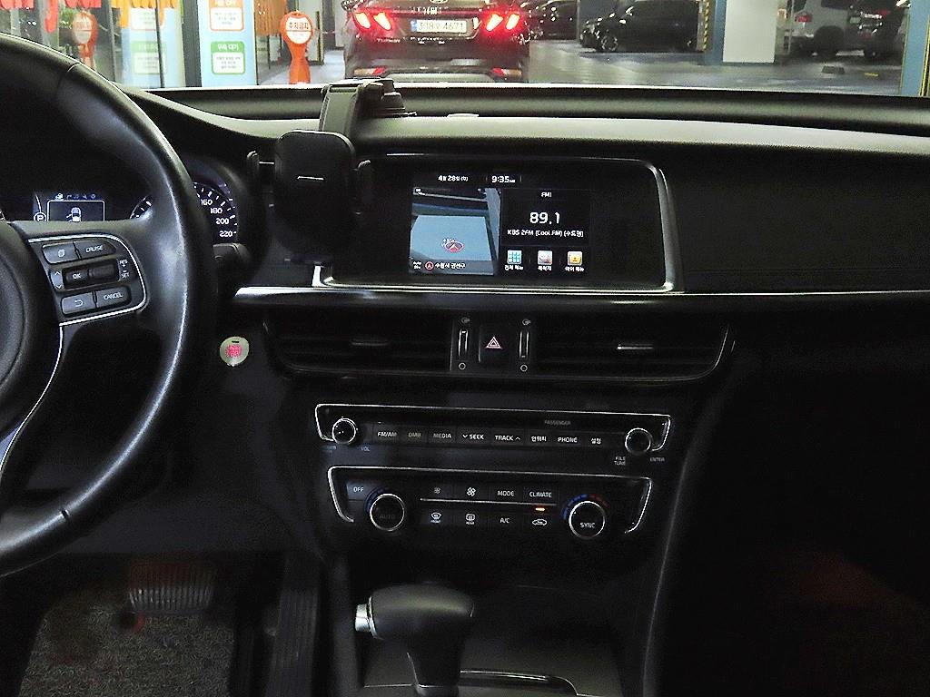 KIA K5 - Vista 11