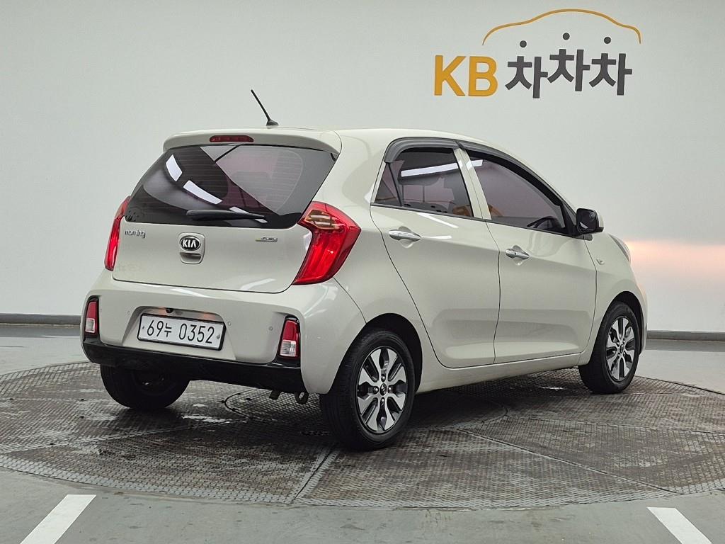 KIA Morning - Vista 4