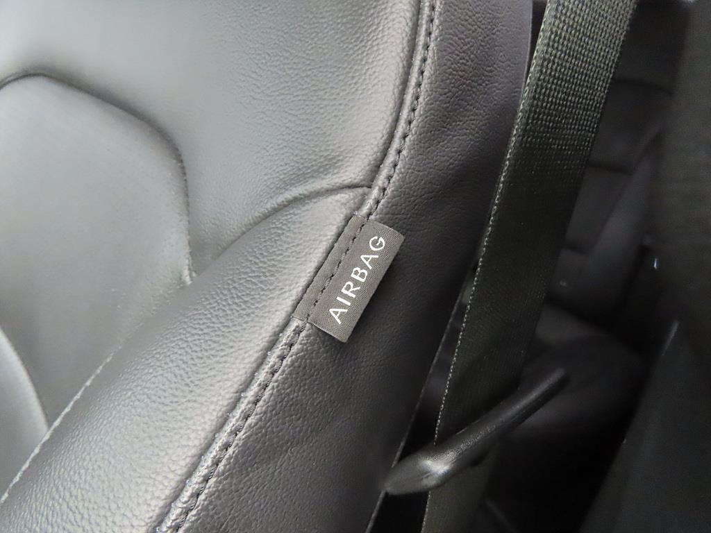 HYUNDAI Avante 2016 Plateado - Importación desde Corea - HF Imports Iquique - Foto 16