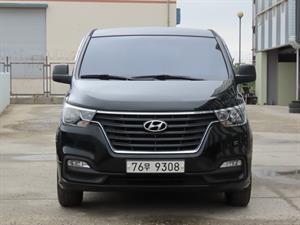 HYUNDAI Starex - Vista 2