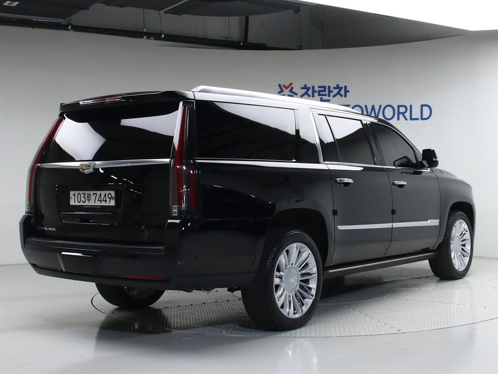 Cadillac Escalade - Vista 2