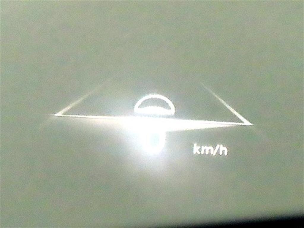 Genesis GV70 2021 Blanco - Importación desde Corea - HF Imports Iquique - Foto 13