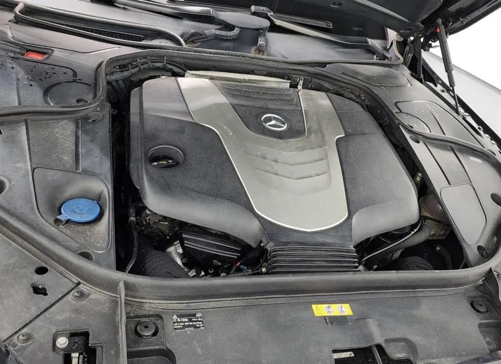 Mercedes Benz S Class - Vista 5