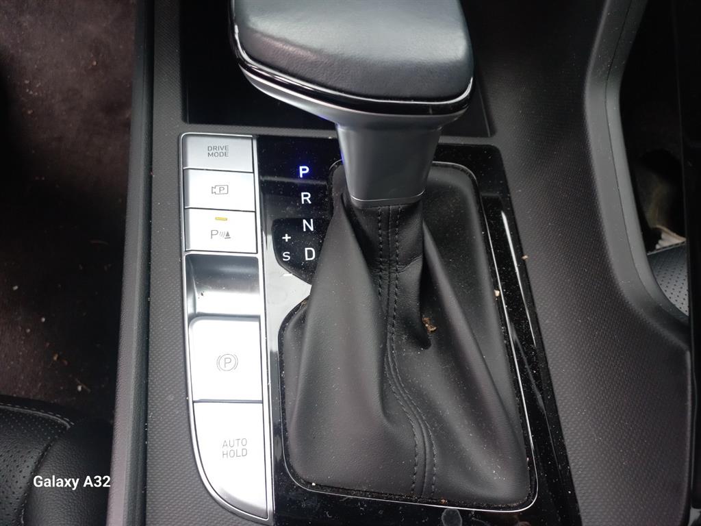 HYUNDAI Avante 2022 Gris - Importación desde Corea - HF Imports Iquique - Foto 13