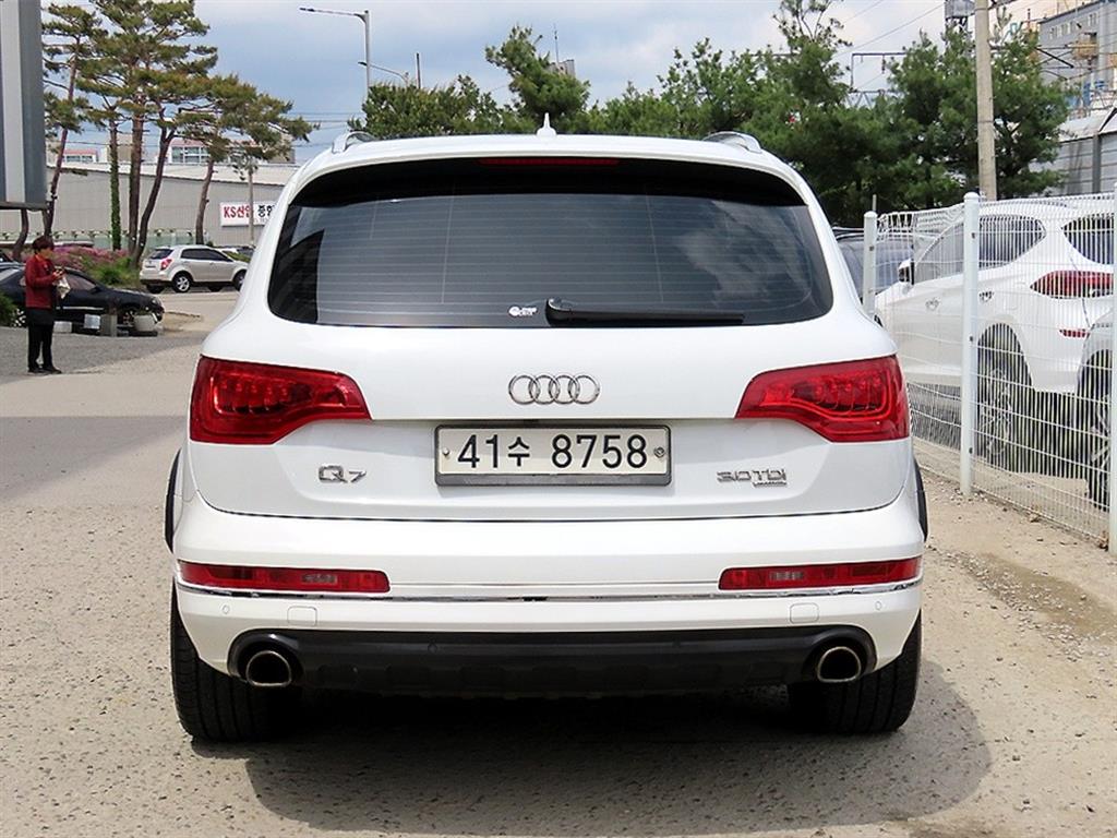 Audi Q7 - Vista 4