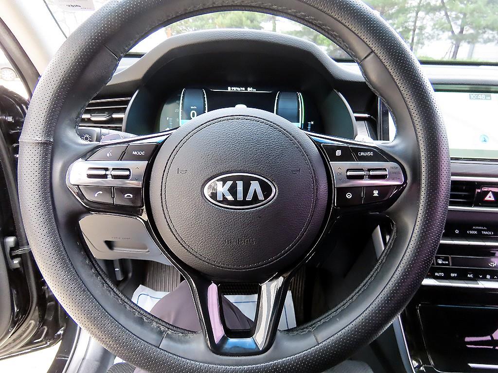 KIA K7 - Vista 8