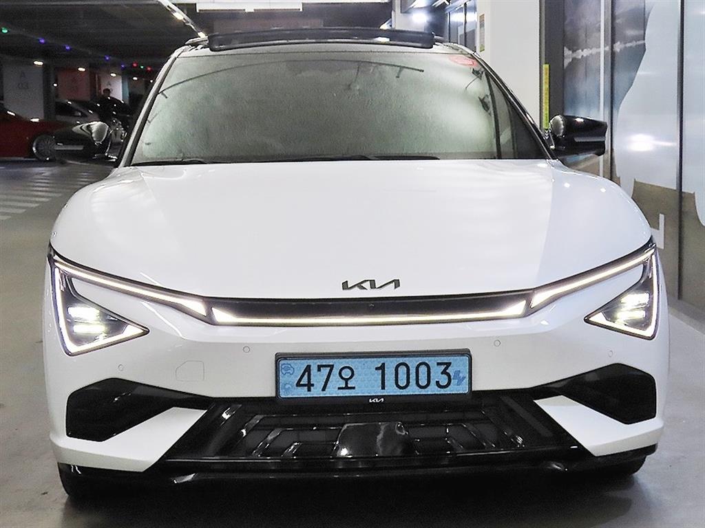 KIA EV6 - Vista 2
