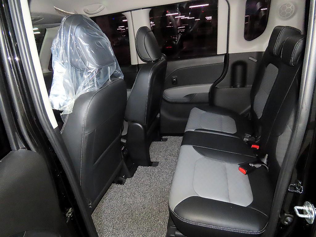 KIA Ray - Vista 7