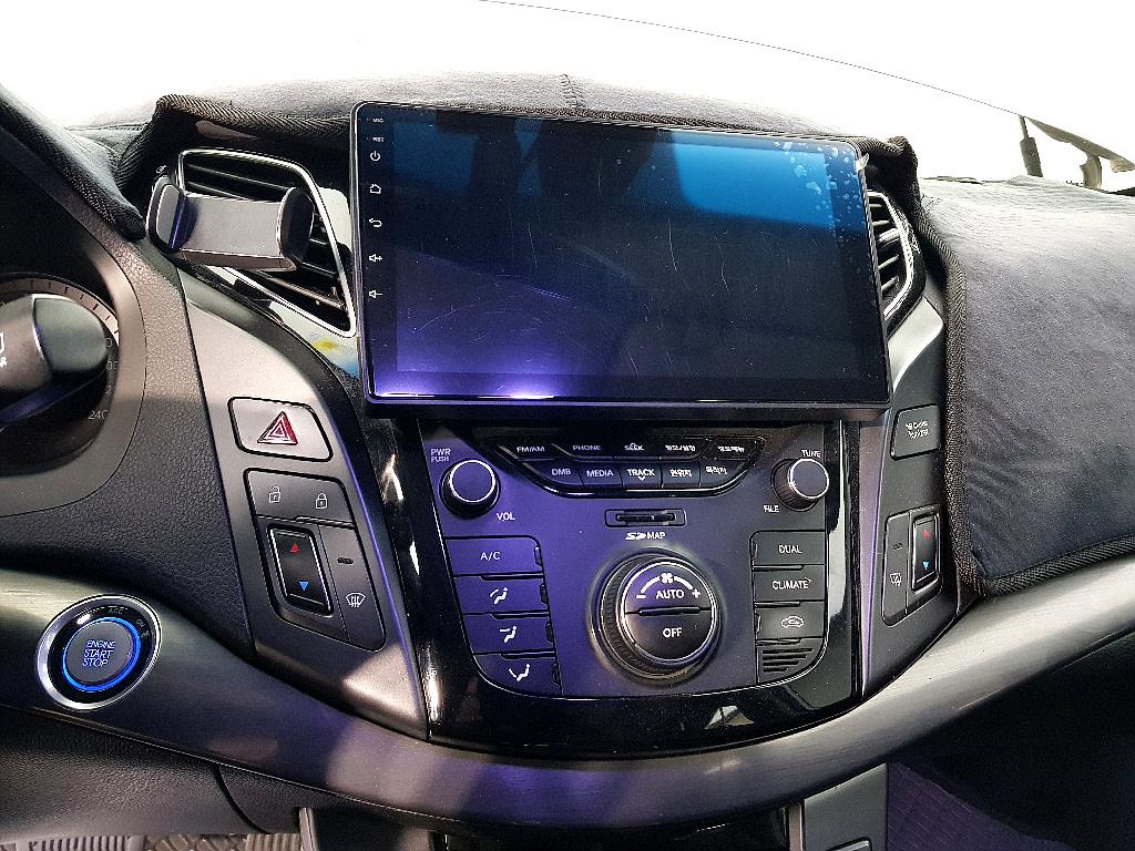 HYUNDAI i40 - Vista 12
