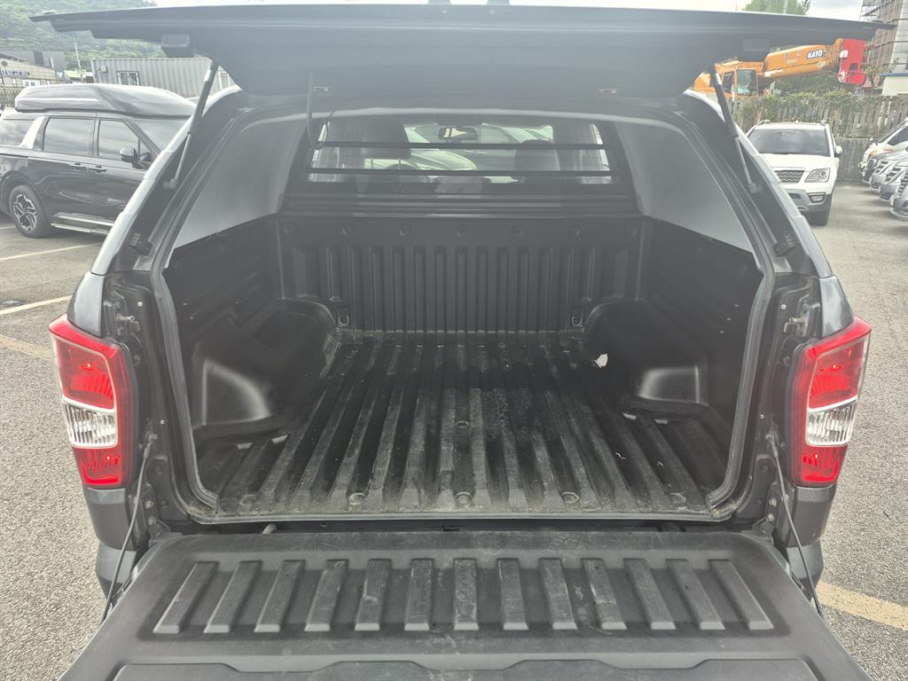 Ssangyong Rexton - Vista 7