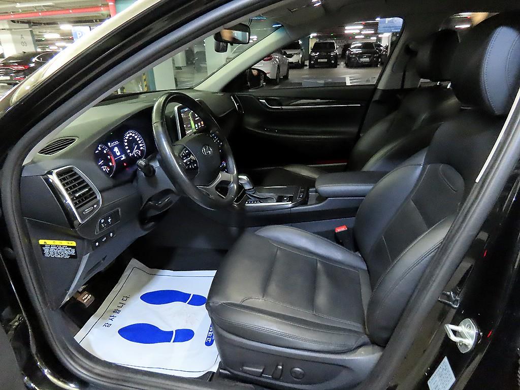 HYUNDAI Grandeur - Vista 6