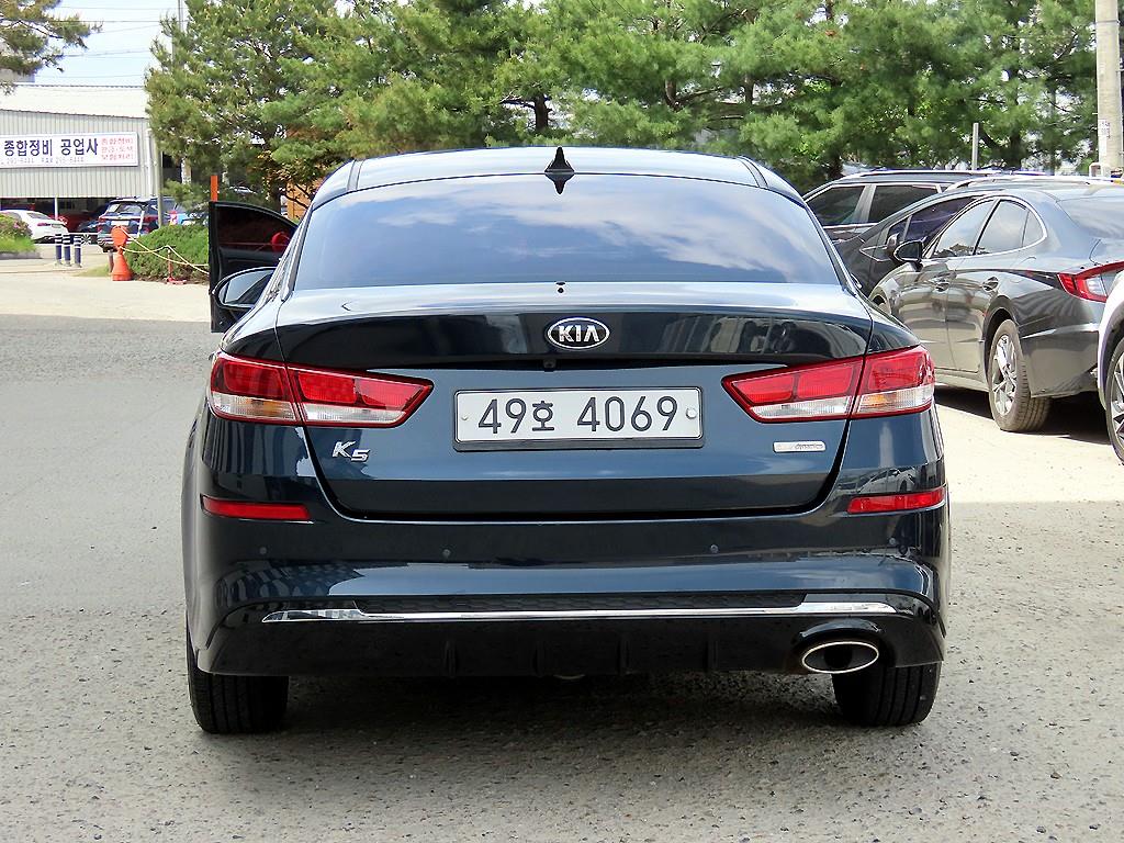 KIA K5 - Vista 4