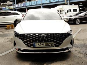 HYUNDAI Grandeur - Vista 2