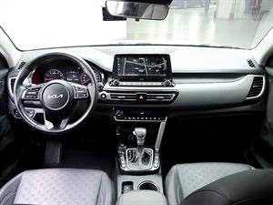 KIA Seltos - Vista 10