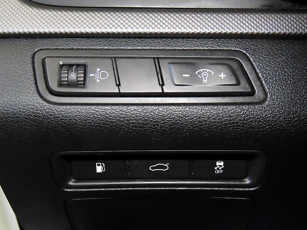HYUNDAI Sonata 2018 Blanco - Importación desde Corea - HF Imports Iquique - Foto 15