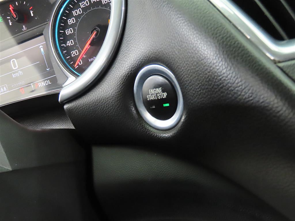 Chevrolet Malibu - Vista 10