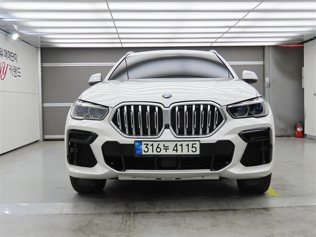 BMW X6 - Vista 2