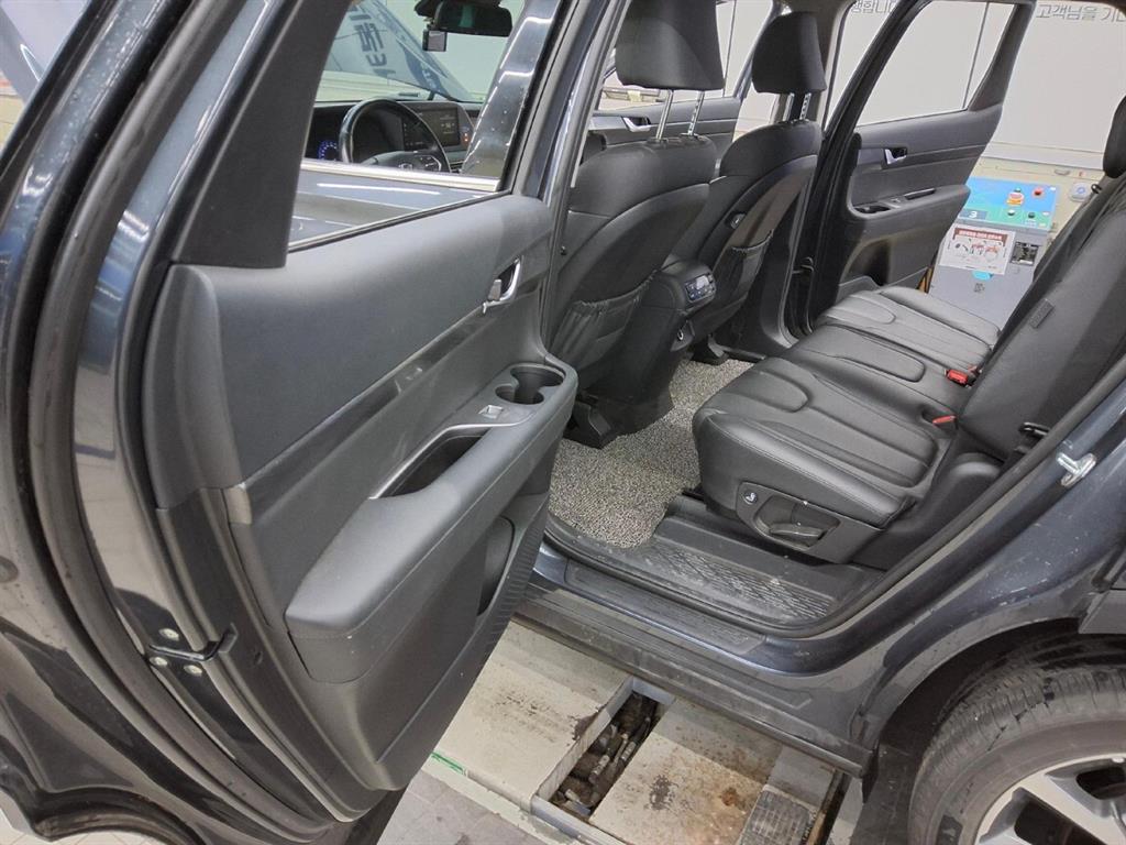HYUNDAI Palisade - Vista 4