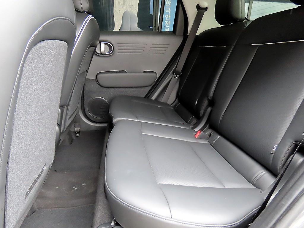 HYUNDAI Casper - Vista 6