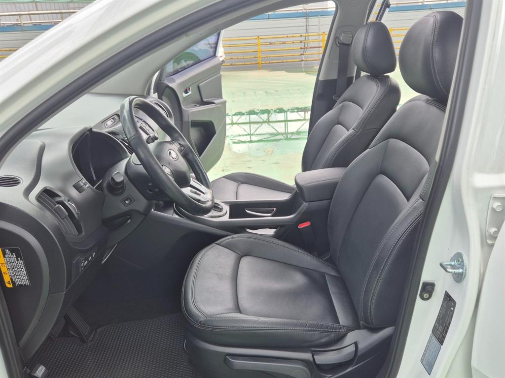 KIA Sportage - Vista 5