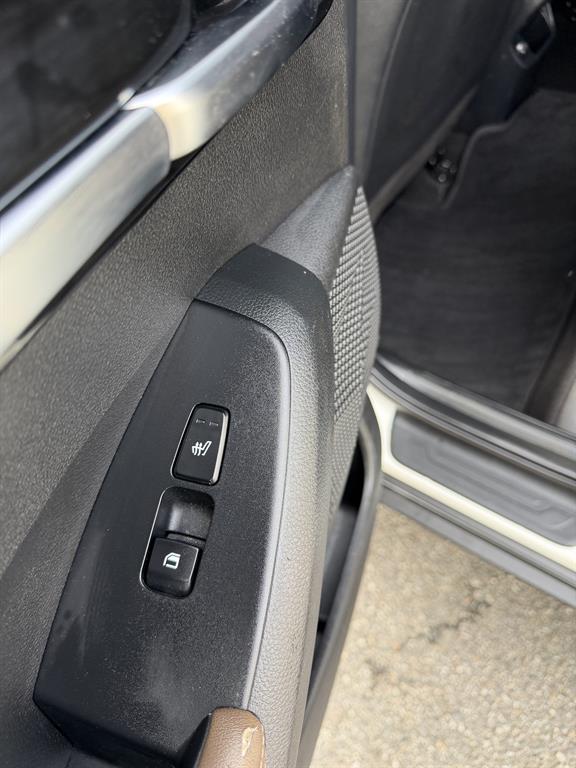 KIA Seltos - Vista 10