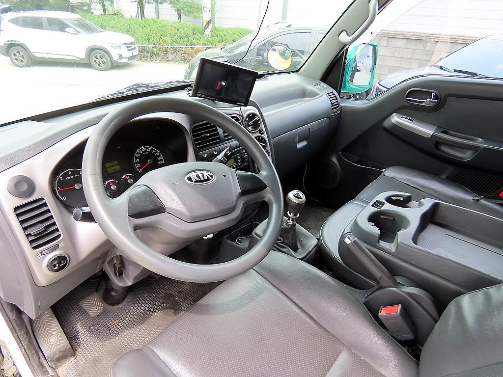 Small Truck Top_Ex(High) Built-in Top Power Gate - Vista 8