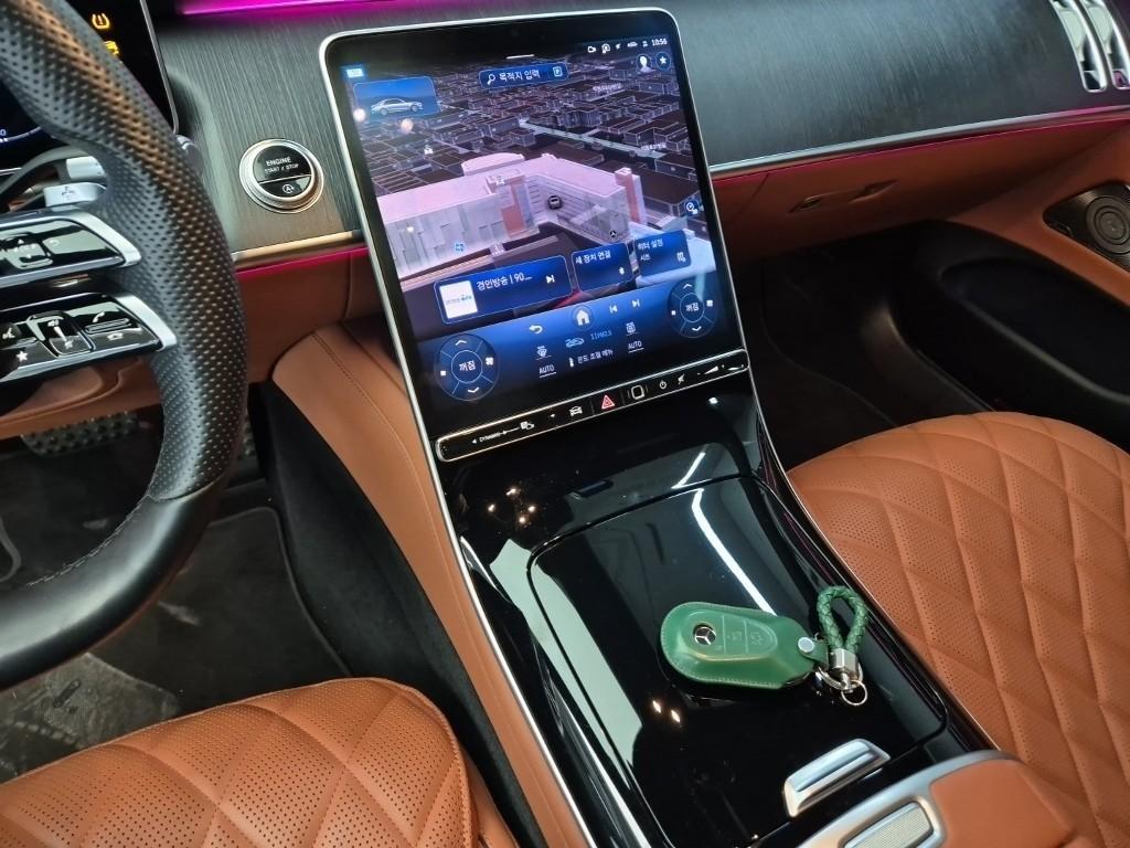 Mercedes Benz S Class - Vista 10