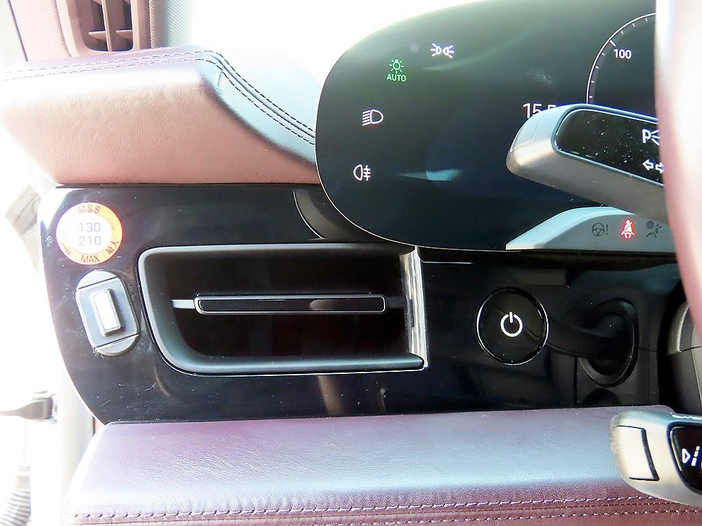 Porsche Taycan - Vista 12