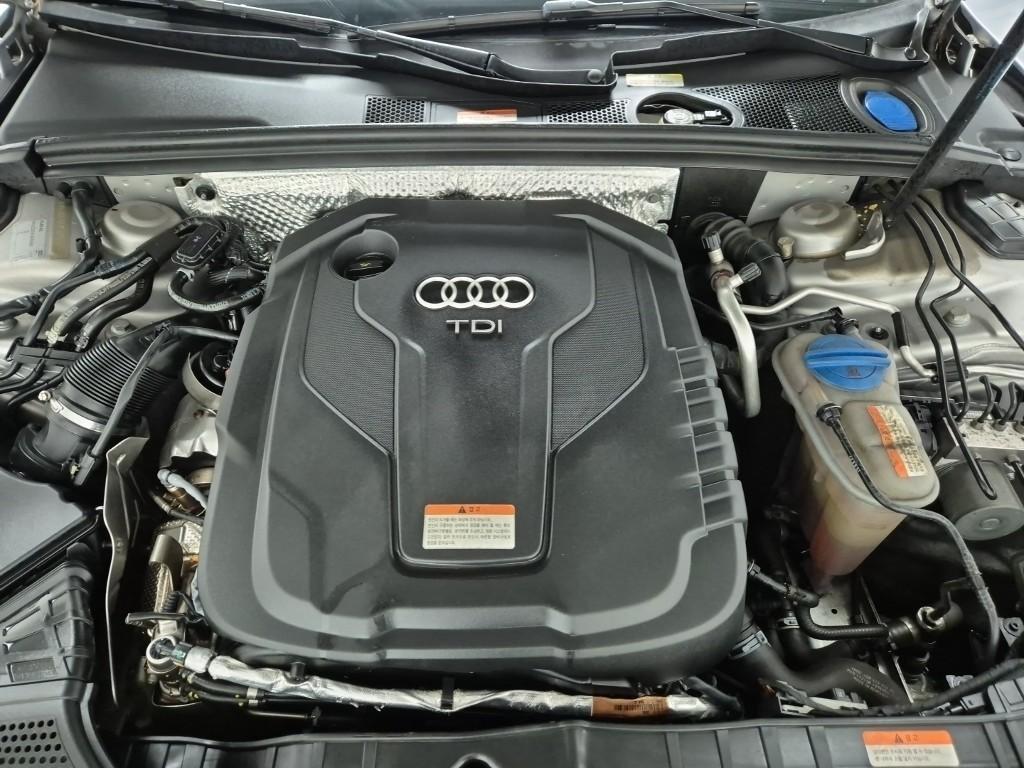 Audi A5 - Vista 5