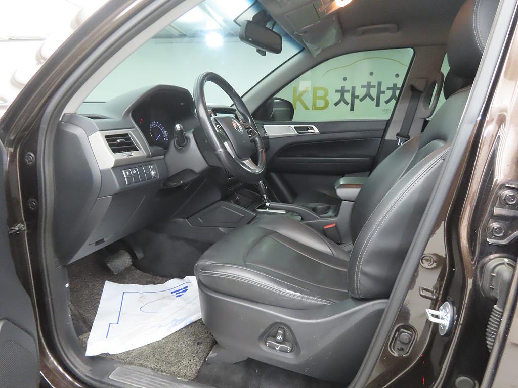 Ssangyong Rexton - Vista 5