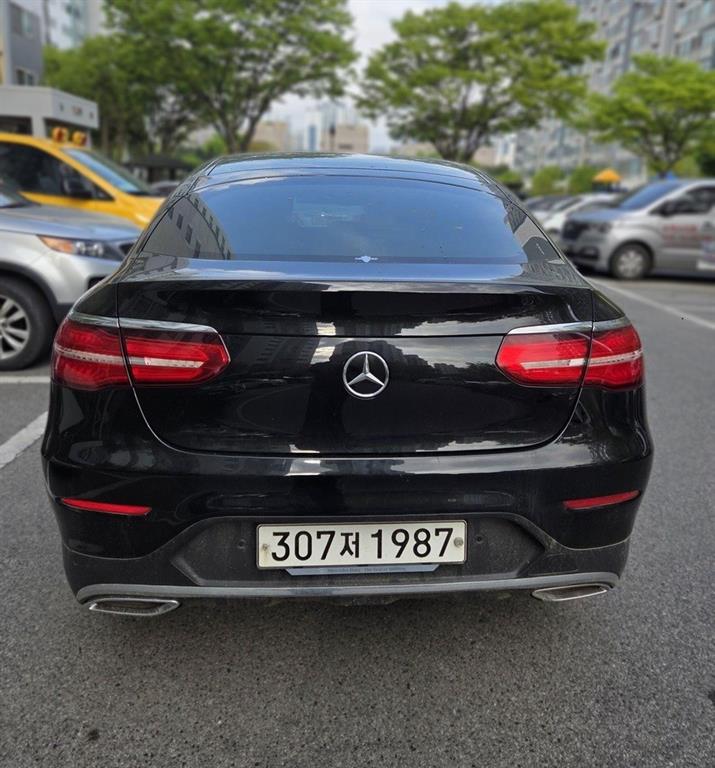 Mercedes Benz GLC Class - Vista 2