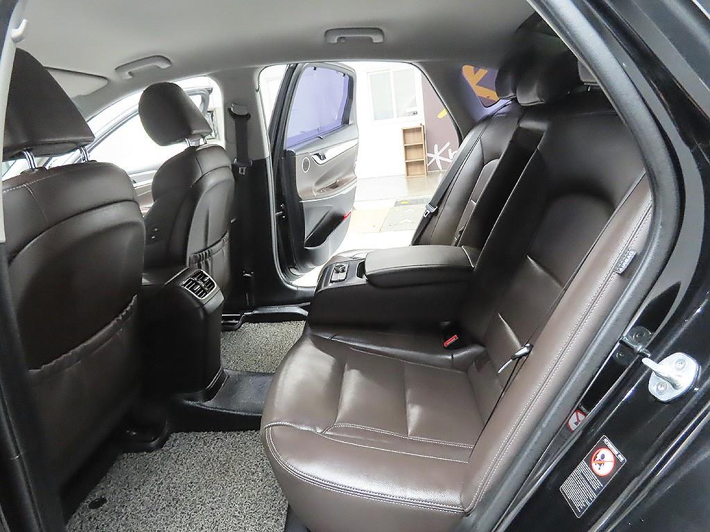 HYUNDAI Grandeur 2017 Negro - Importación desde Corea - HF Imports Iquique - Foto 9