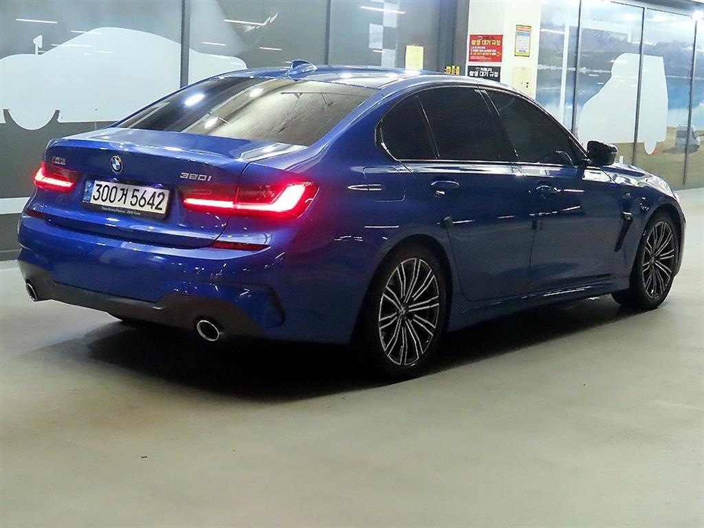 BMW 3 series - Vista 4