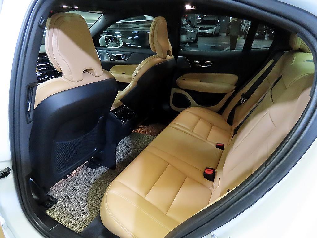 Volvo S60 - Vista 7