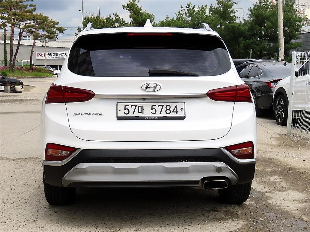 HYUNDAI Santa Fe - Vista 4