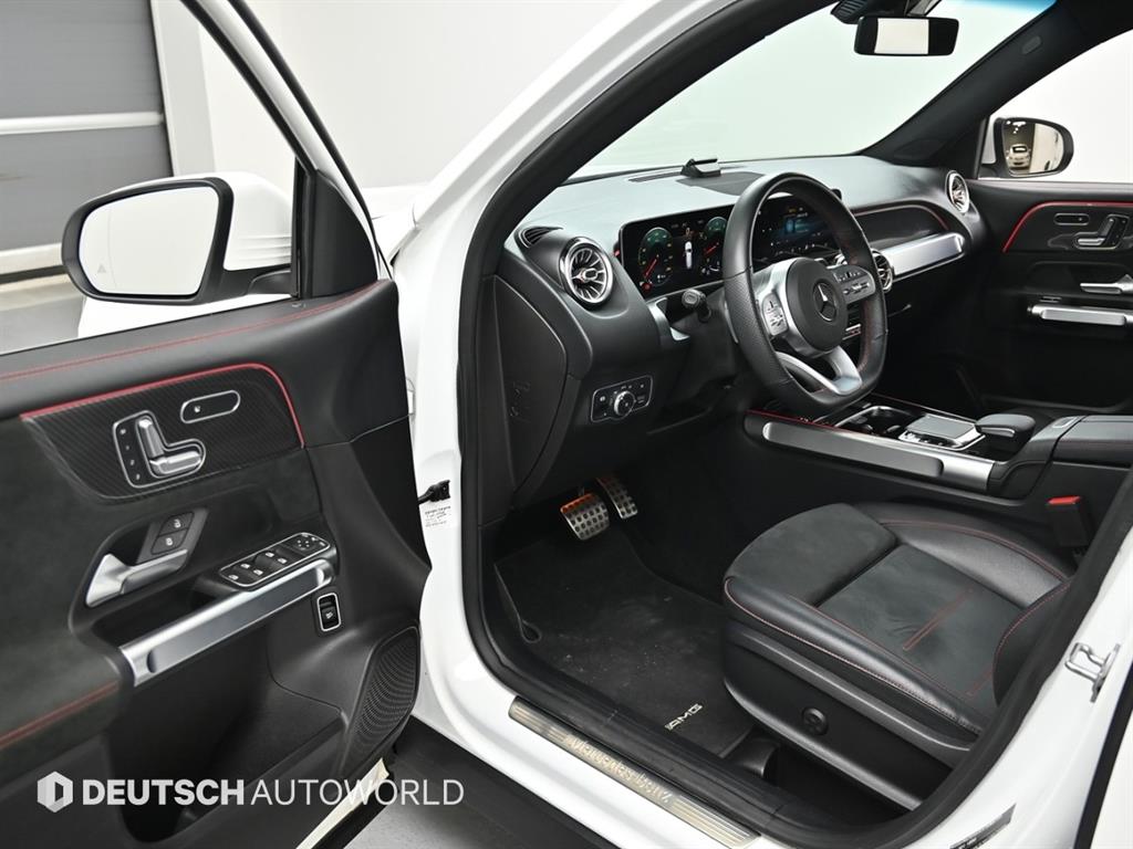 Mercedes Benz GLB Class - Vista 11